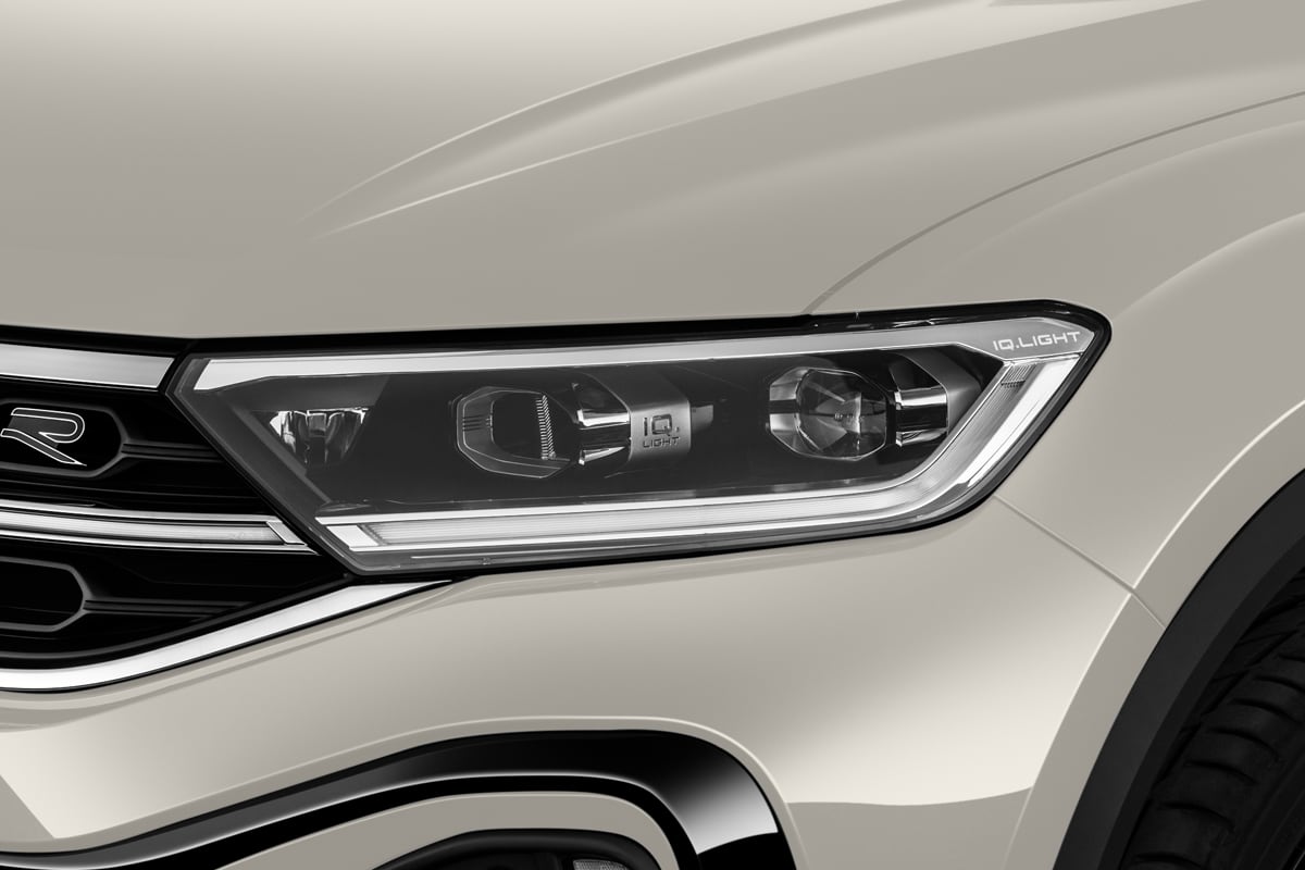 Frontscheinwerfer eines VW T-Roc Cabriolet