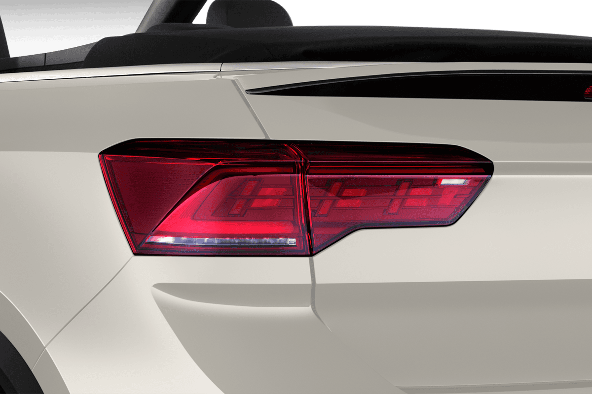 Heckleuchten eines VW T-Roc Cabriolet