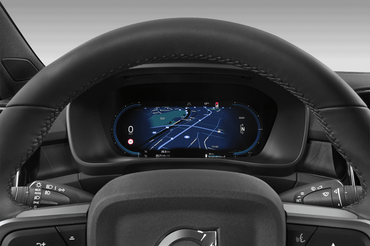 Kombiinstrument eines Volvo C40 Recharge