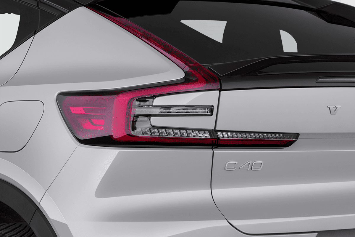 Heckleuchten eines Volvo C40 Recharge