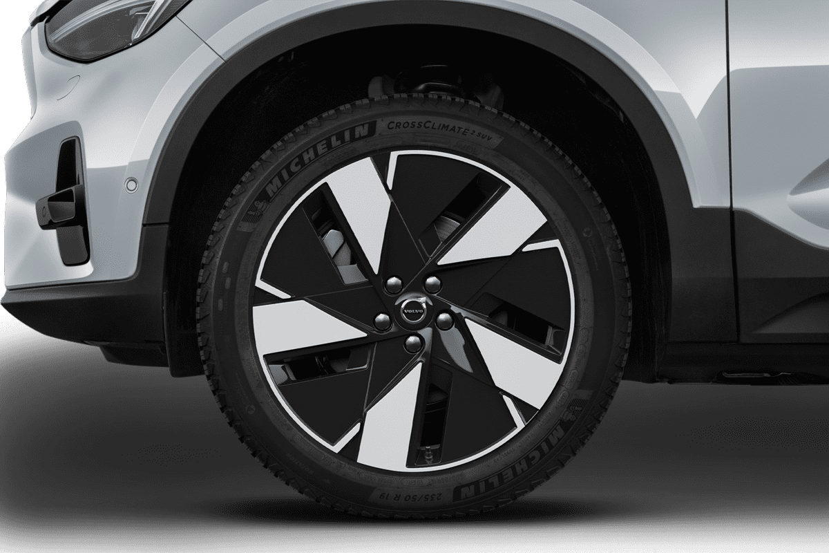 Radkappe oder Felge eines Volvo EC40