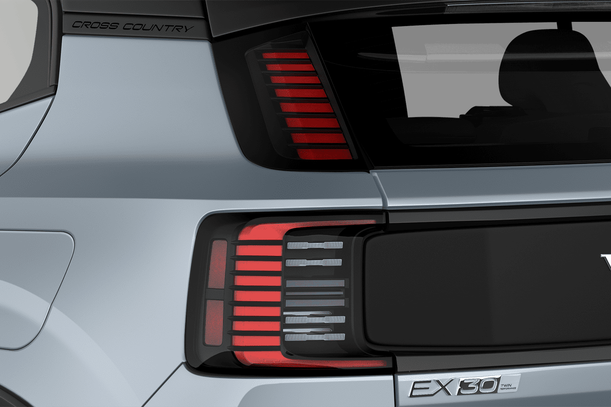 Heckleuchten eines Volvo EX30 Cross Country 