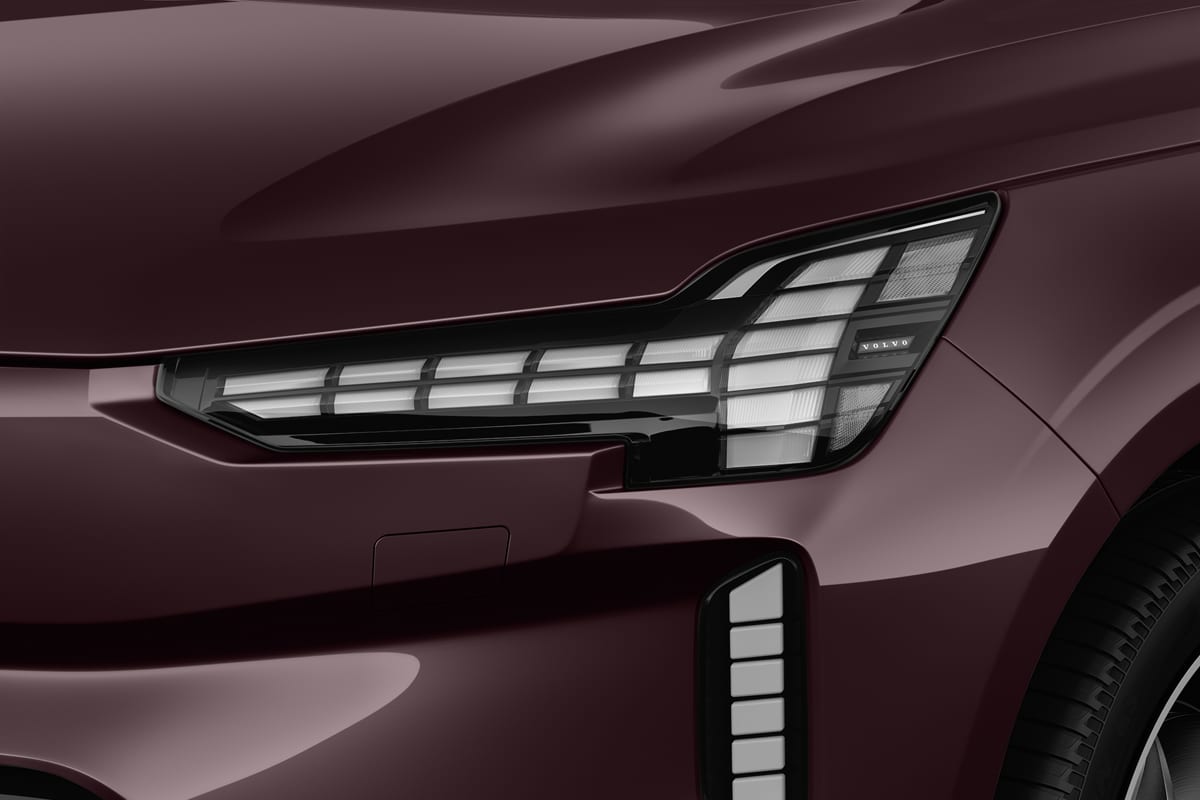 Frontscheinwerfer eines Volvo EX90
