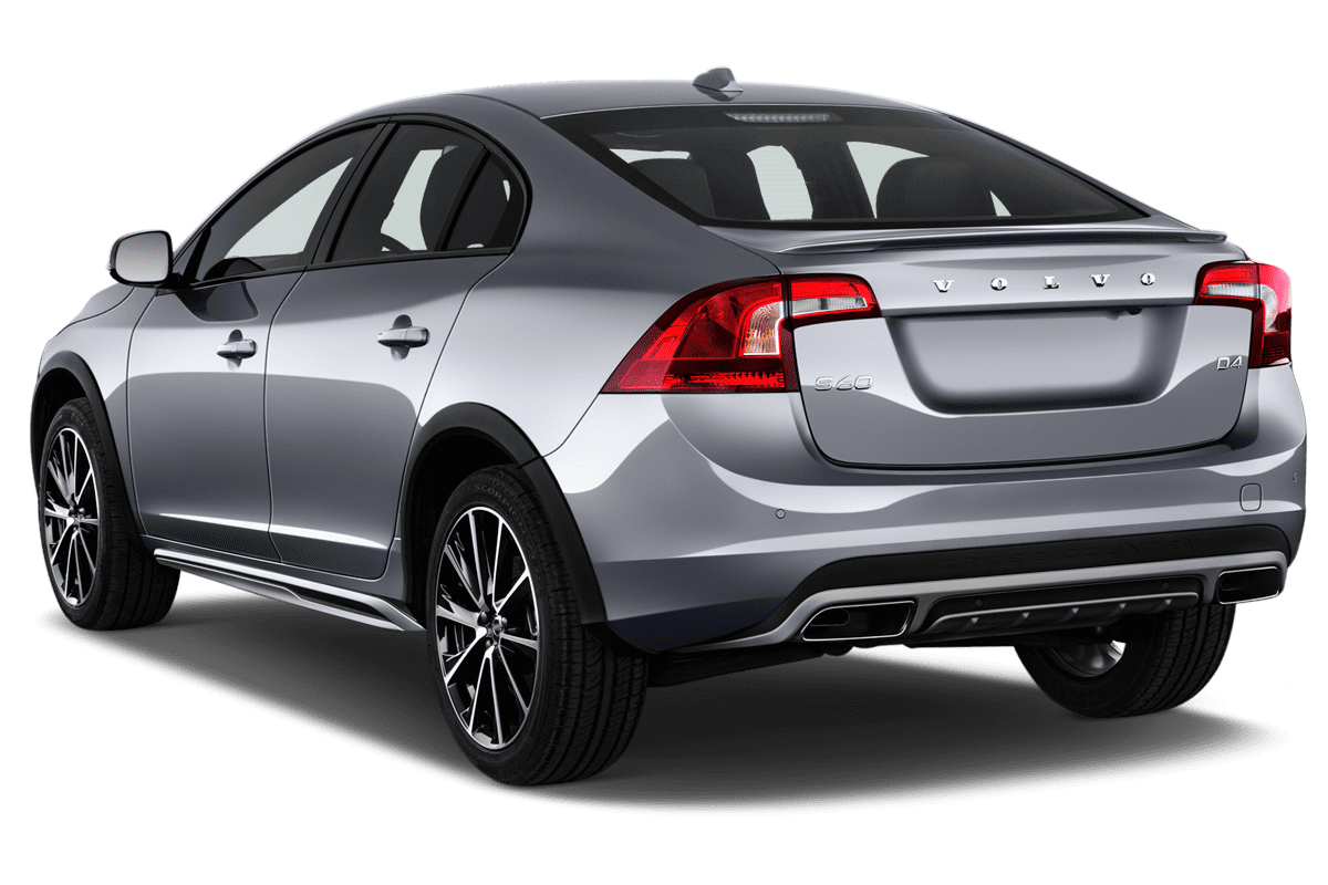 Schräge Heckansicht eines Volvo S60 Cross Country, freigestellt