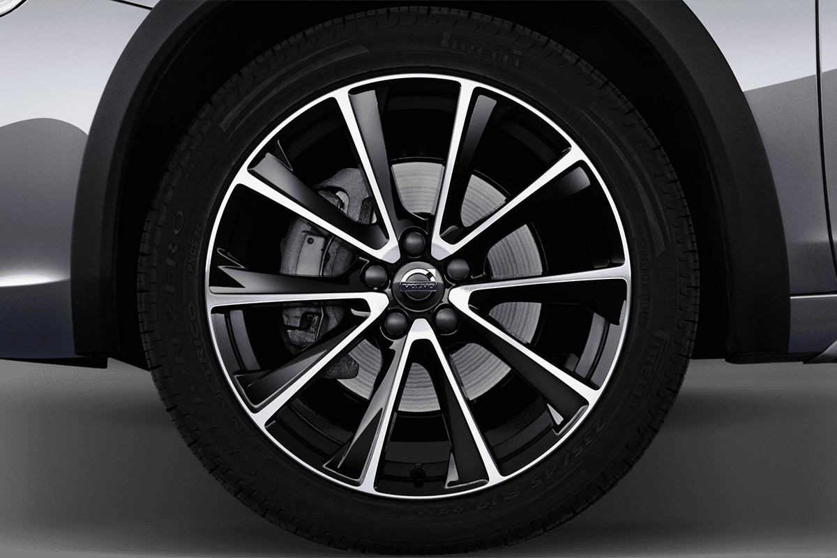 Radkappe oder Felge eines Volvo S60 Cross Country