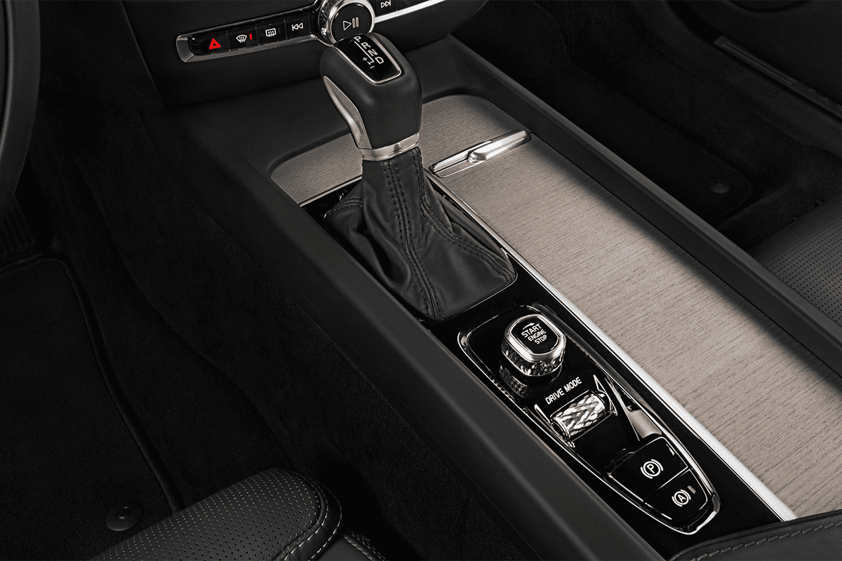 Schaltknüppel eines Volvo V60 Recharge