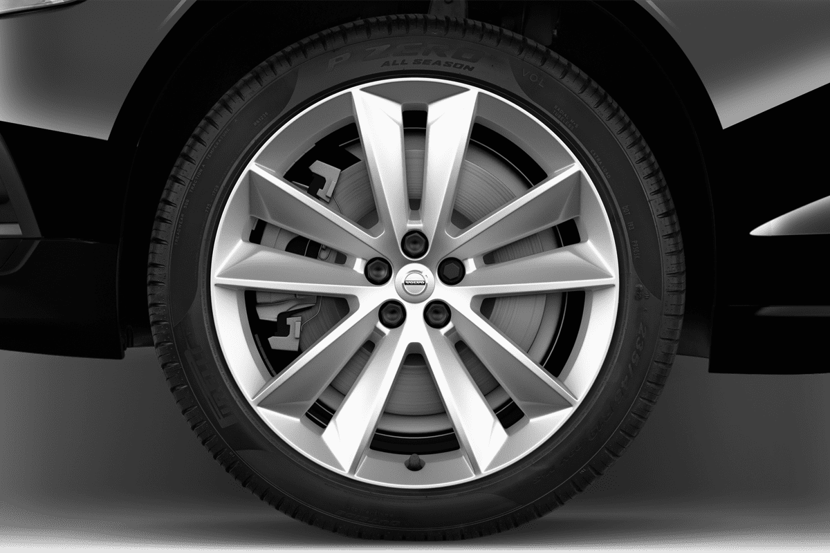 Radkappe oder Felge eines Volvo V60