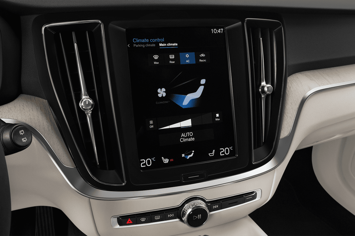 Klimasteuerung eines Volvo V60 Cross Country