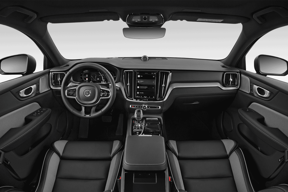 Armaturenbrett eines Volvo V60 Plug-in-Hybrid Plus Business Edition