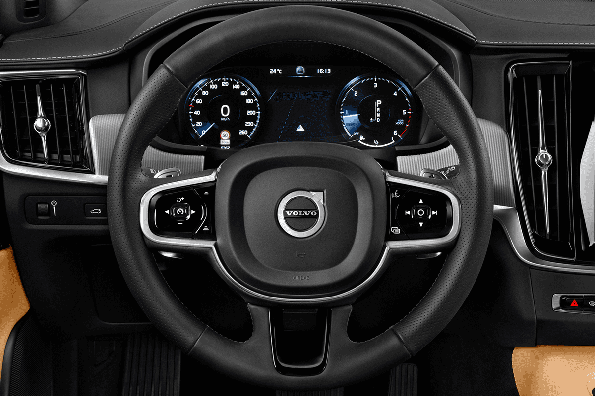 Volvo V90 Cross Country undefined
