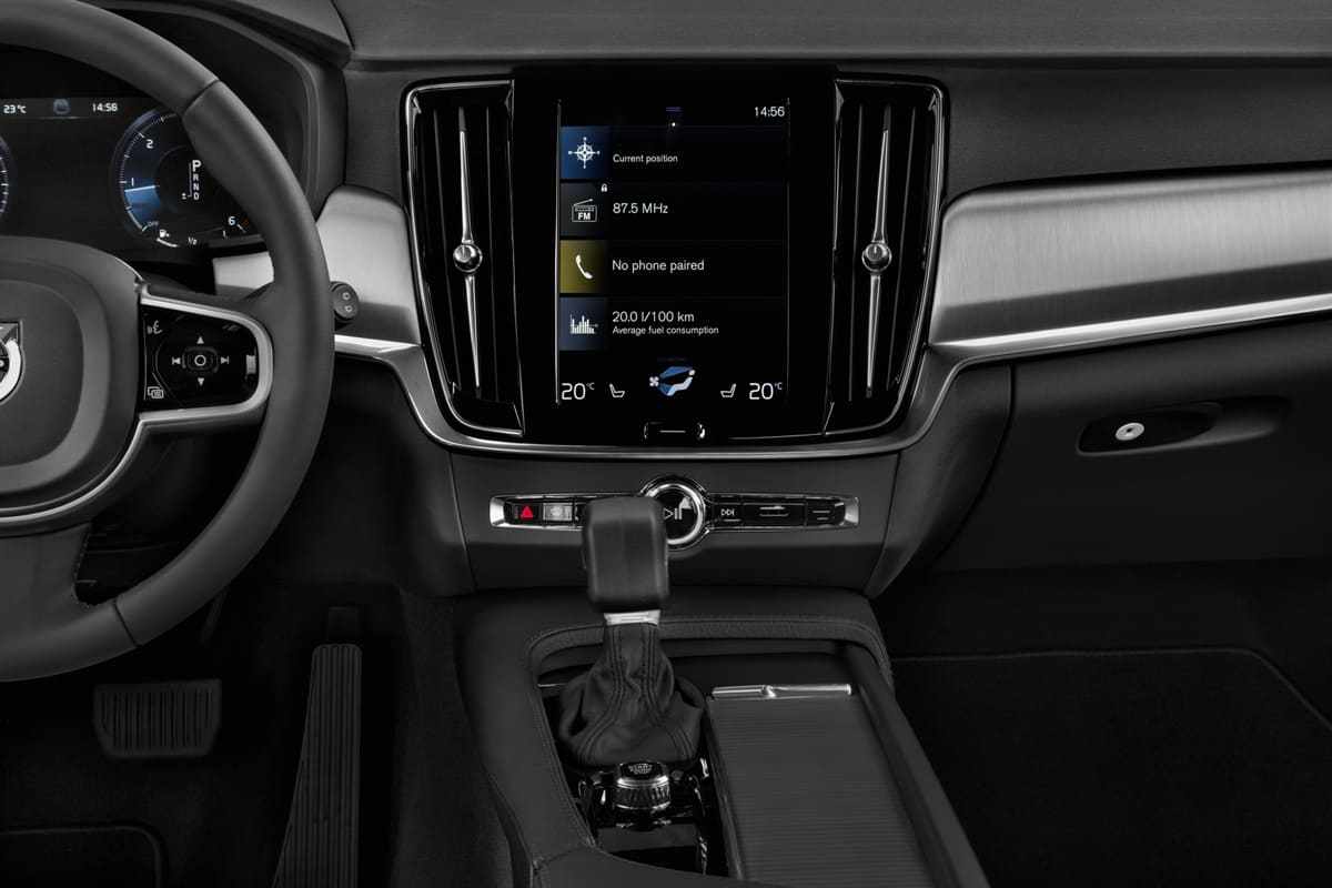 Mittelkonsole eines Volvo V90