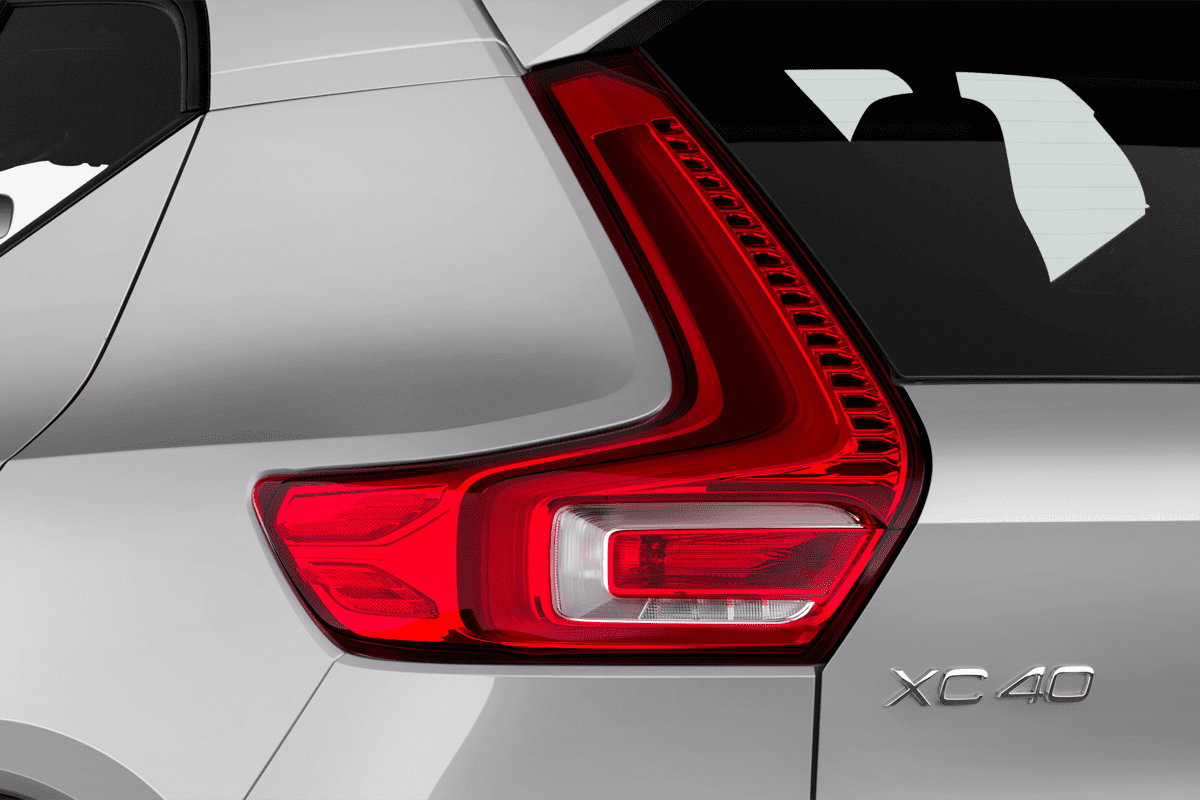 Heckleuchten eines Volvo XC40