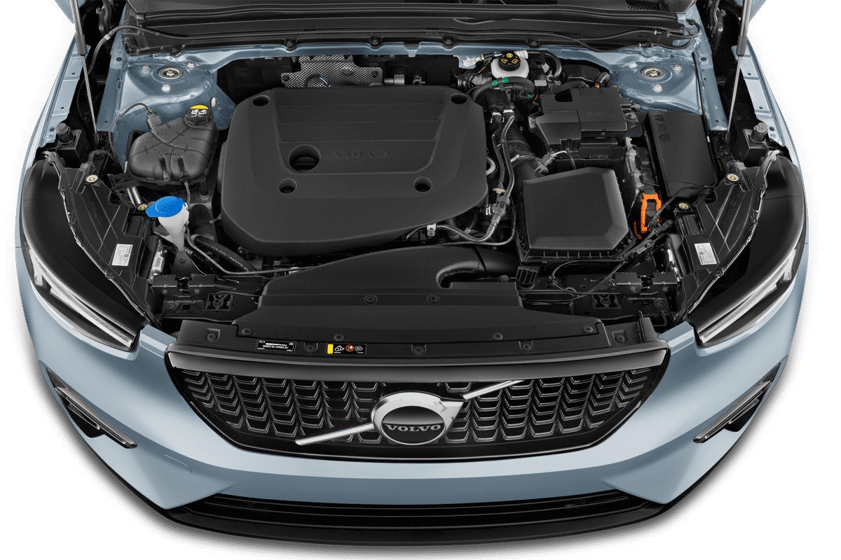 Motorraum eines Volvo XC40 (KI-generiert)