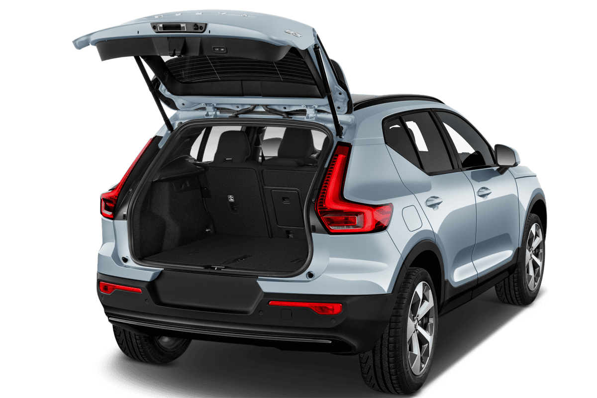 Kofferraum eines Volvo XC40 (KI-generiert)