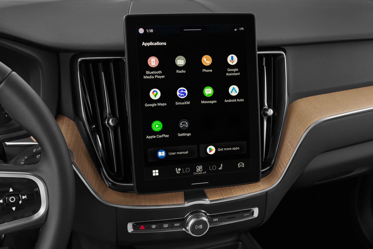 Mittelkonsole eines Volvo XC60 Plug-in Hybrid 