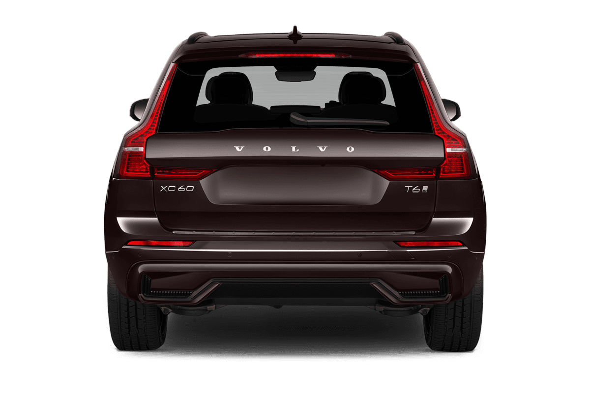 Heckansicht eines Volvo XC60 Plug-in Hybrid 
