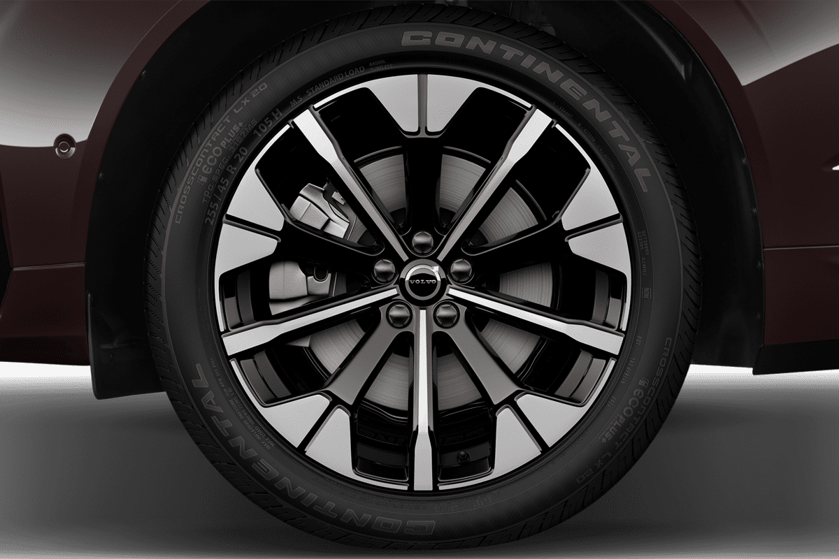 Radkappe oder Felge eines Volvo XC60 Plug-in Hybrid 