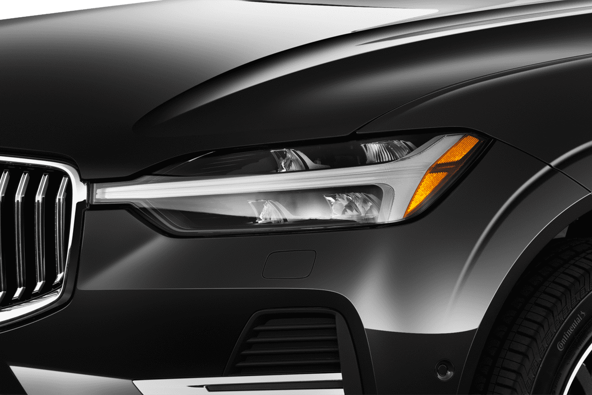 Frontscheinwerfer eines Volvo XC60 Plug-in Hybrid 