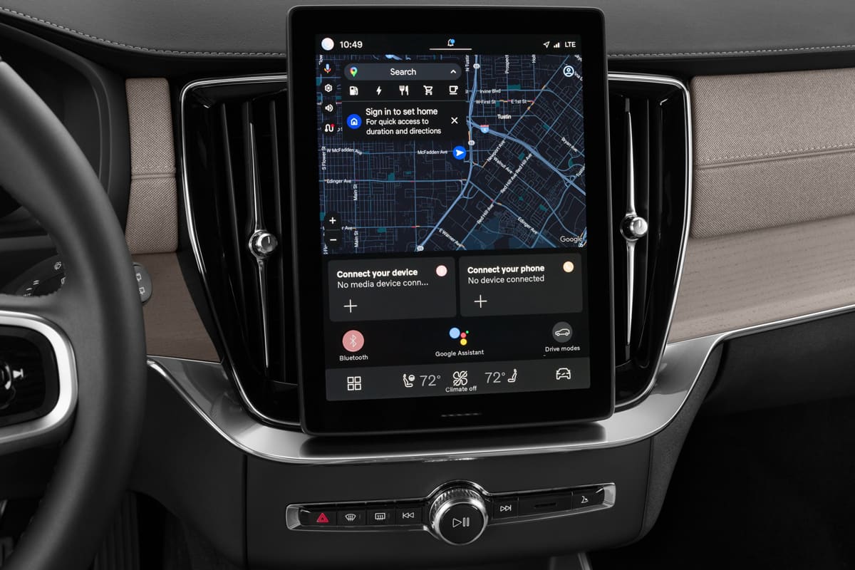 Mittelkonsole eines Volvo XC90 Plug-in-Hybrid 