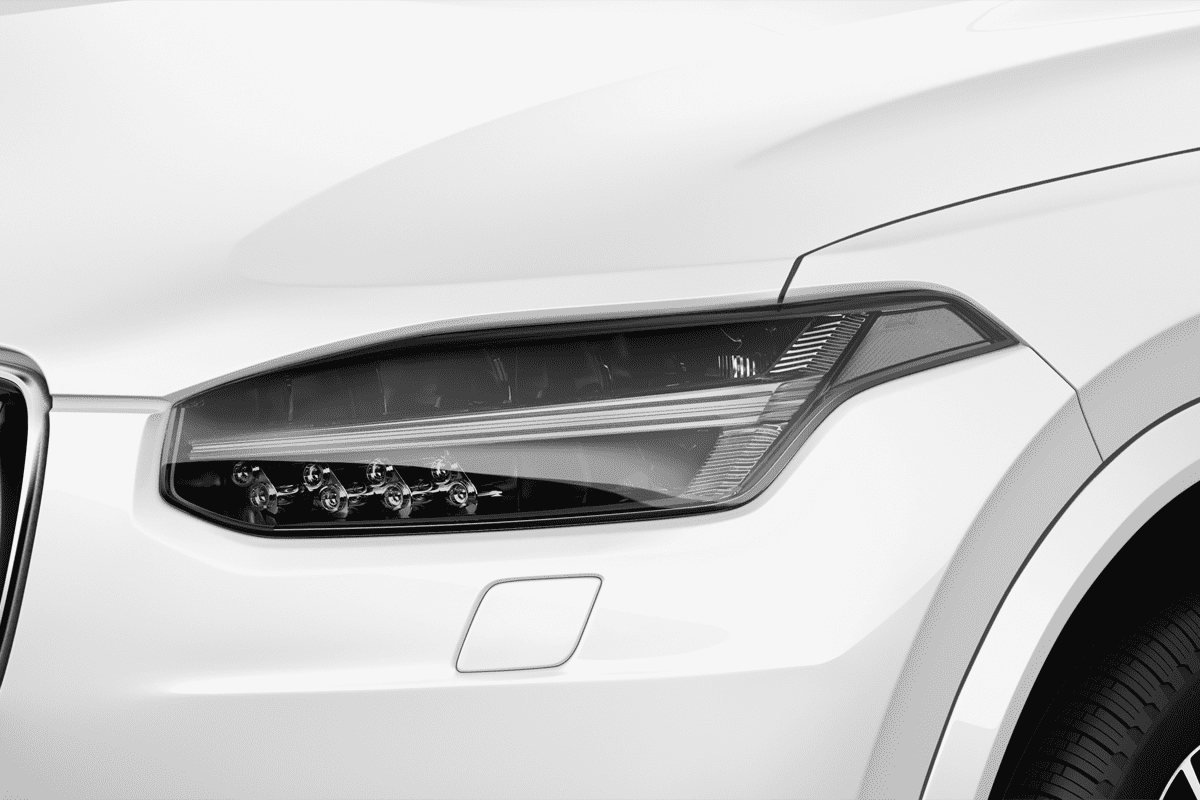 Frontscheinwerfer eines Volvo XC90 Plug-in-Hybrid 