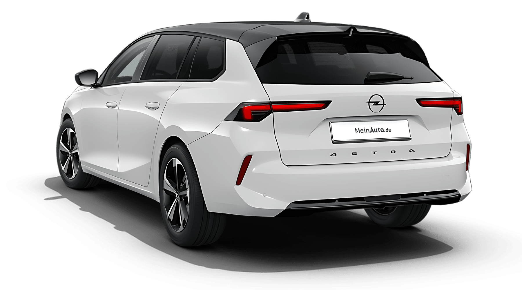 Schräge Heckansicht auf einen Opel Astra, freigestellt