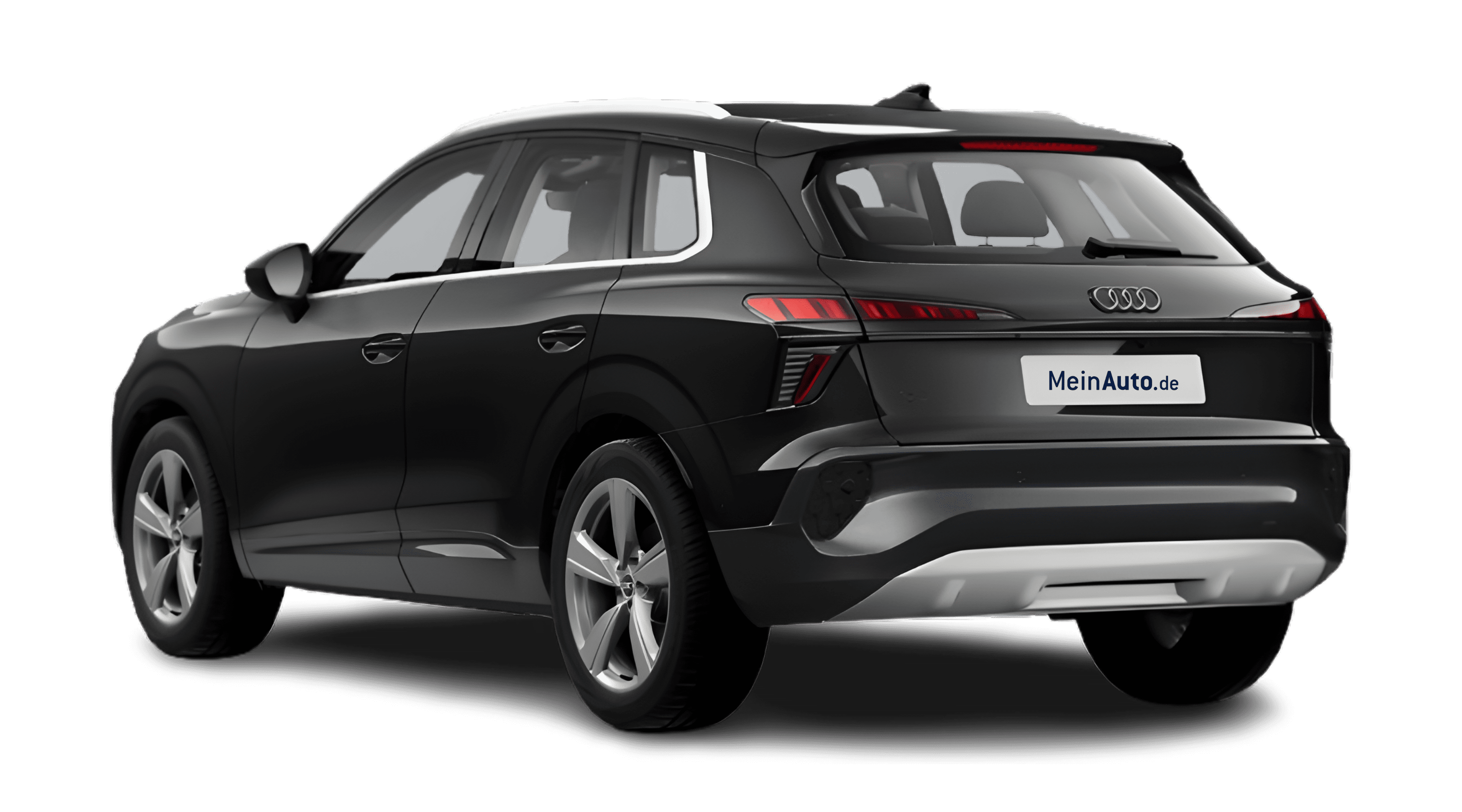 Schräge Heckansicht eines Audi Q3, freigestellt