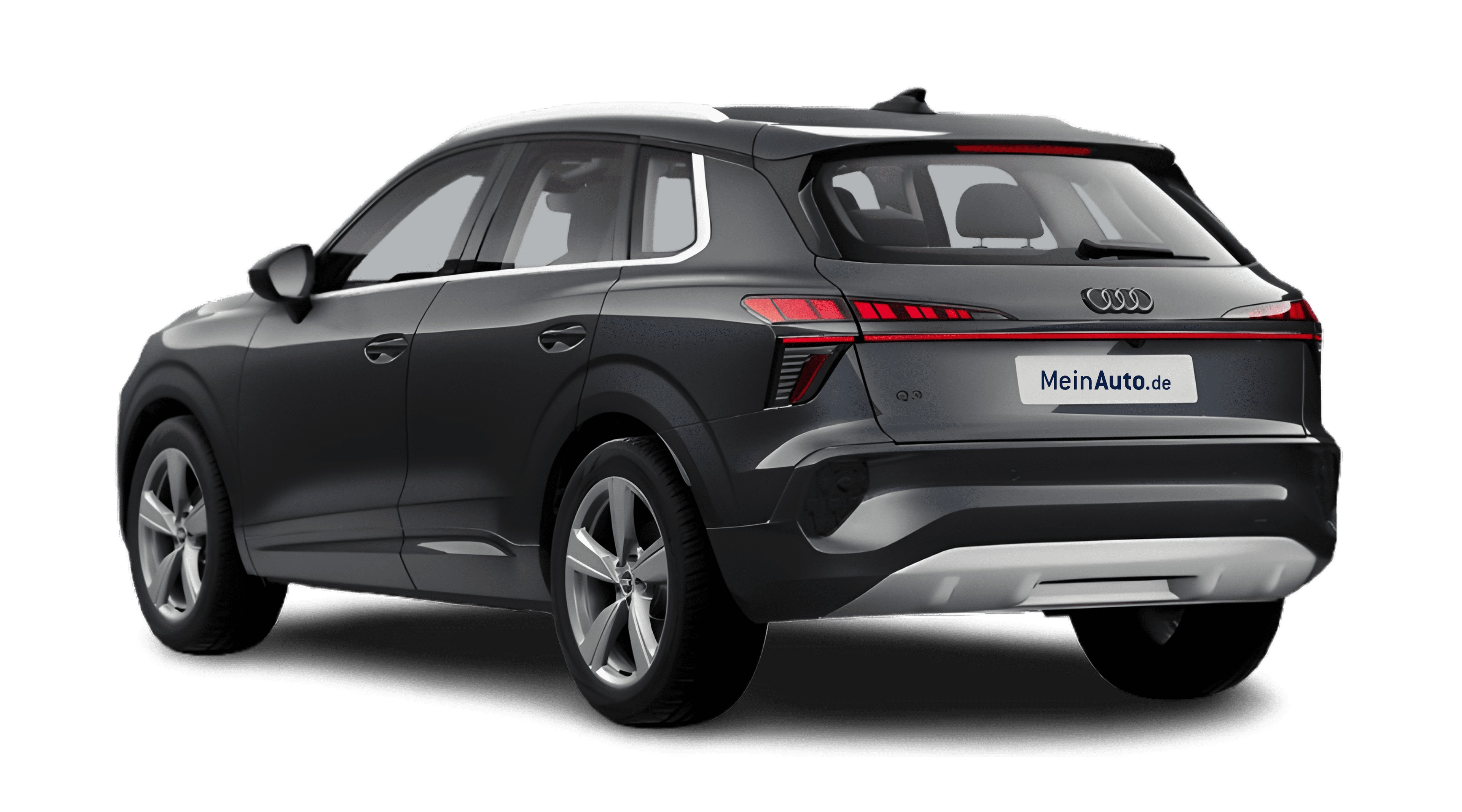 Schräge Heckansicht eines Audi Q3, freigestellt