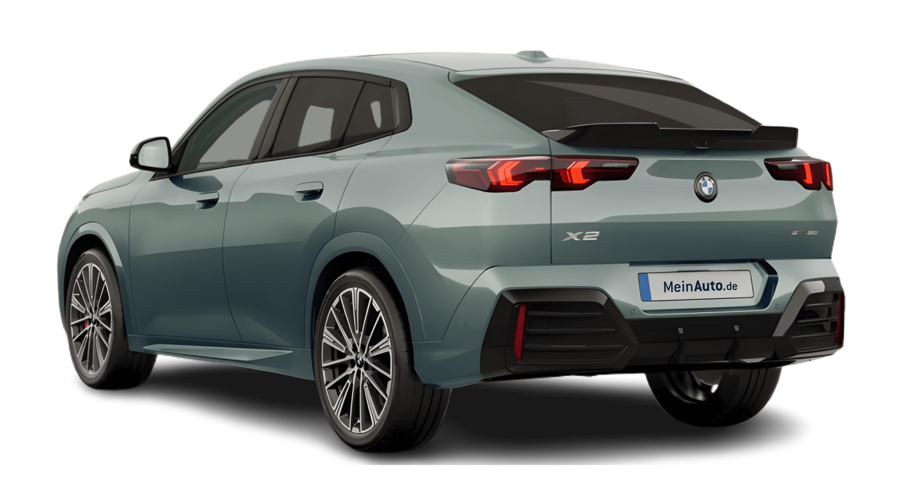 Schräge Heckansicht eines BMW X2, freigestellt