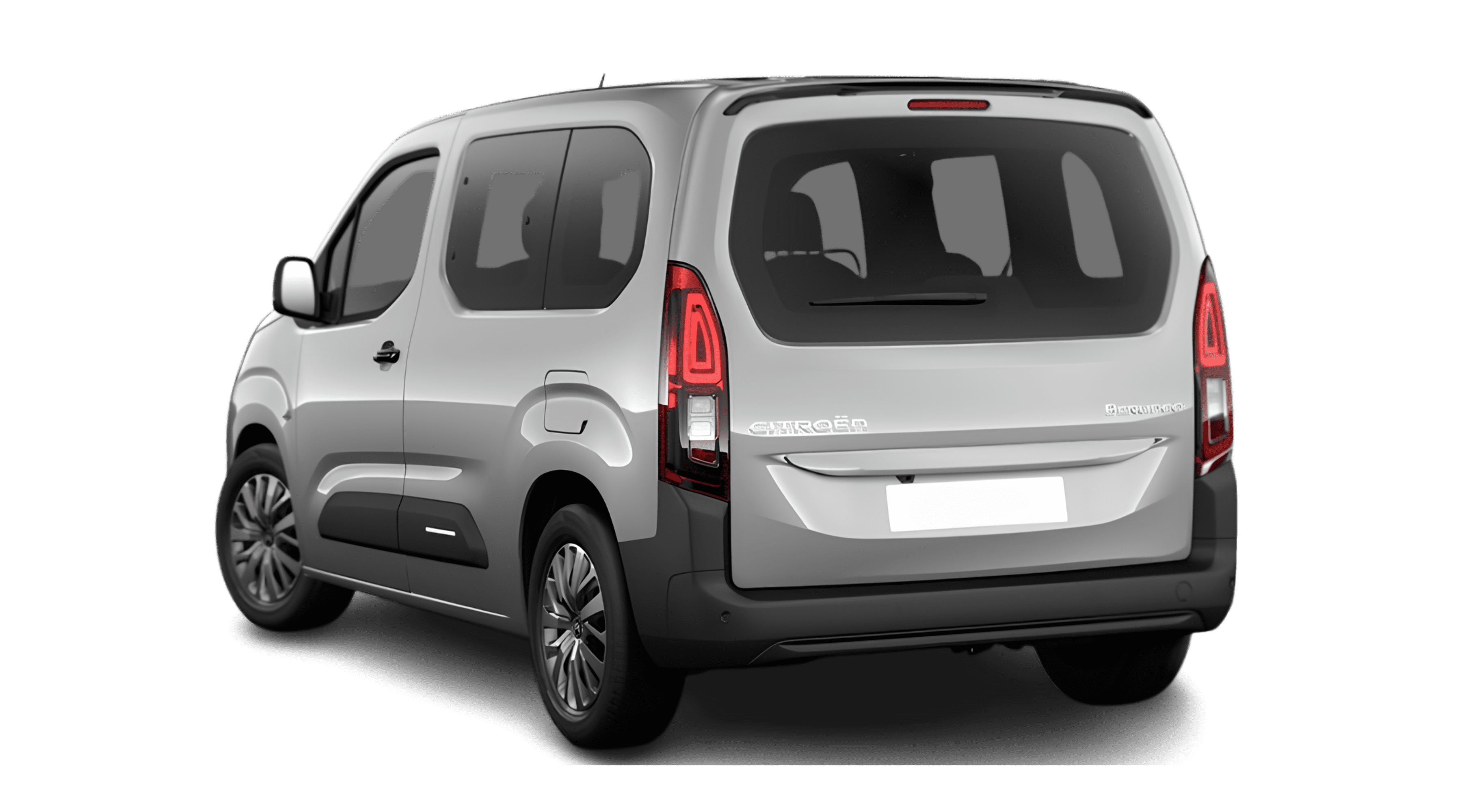 Schräge Heckansicht eines Citroën Berlingo, freigestellt