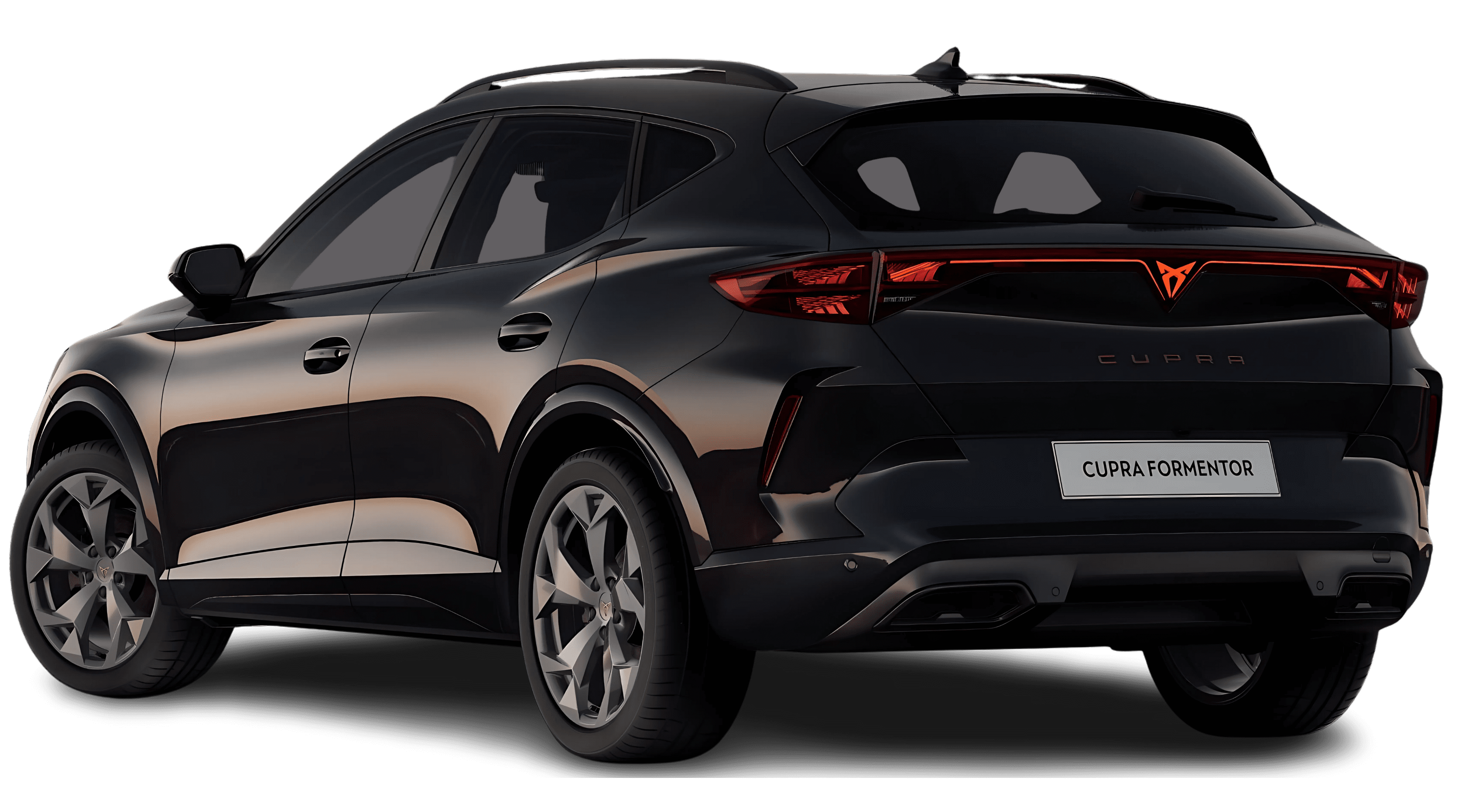 Schräge Heckansicht auf einen CUPRA Formentor, freigestellt