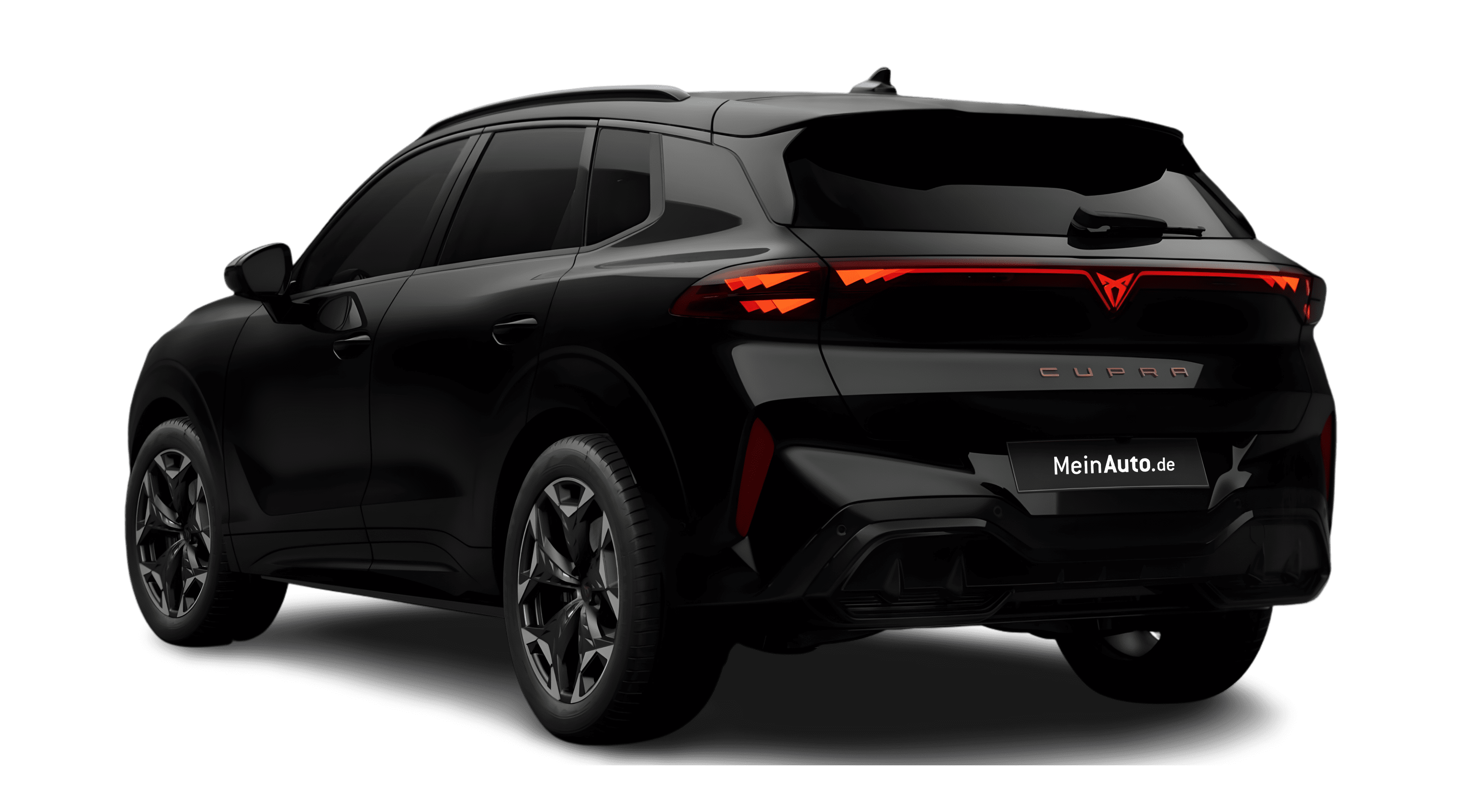 Schräge Heckansicht eines CUPRA Terramar, freigestellt