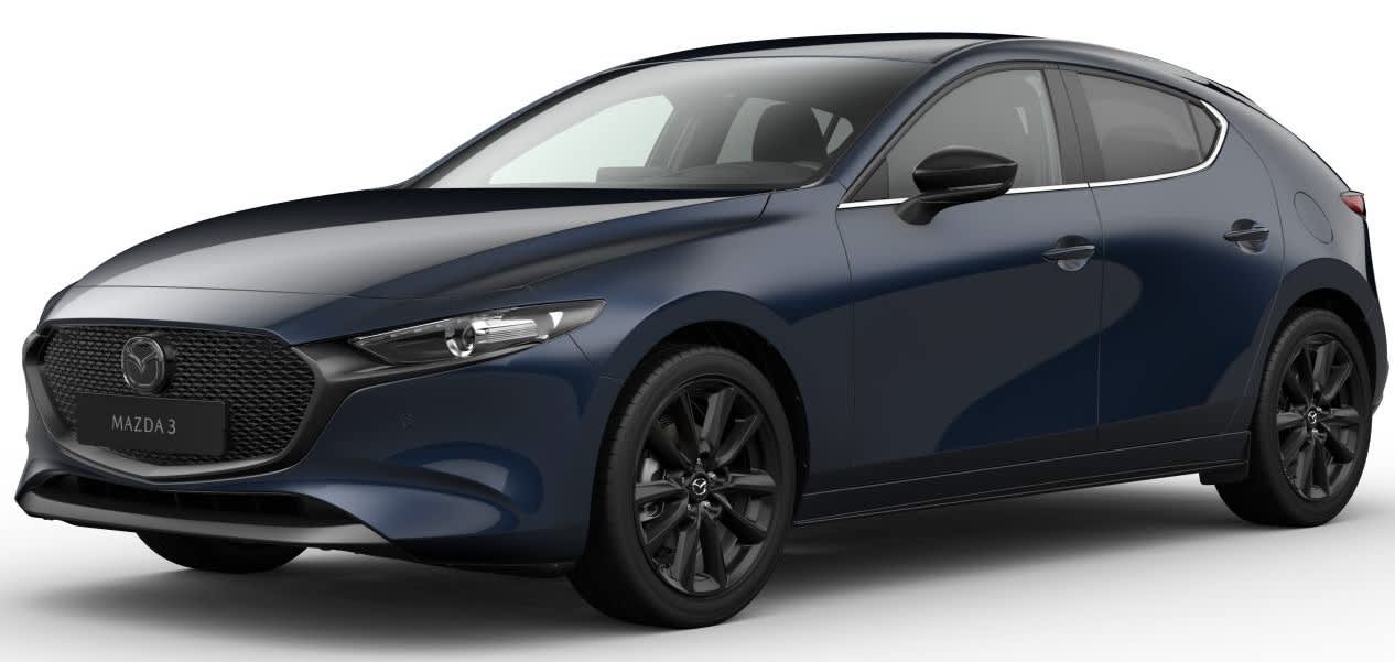 Schräge Frontansicht auf einen Mazda Mazda3, freigestellt