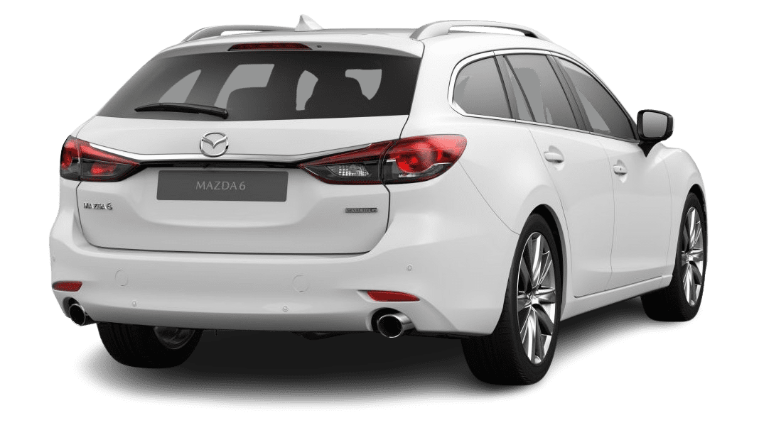 Schräge Heckansicht auf einen Mazda Mazda6, freigestellt