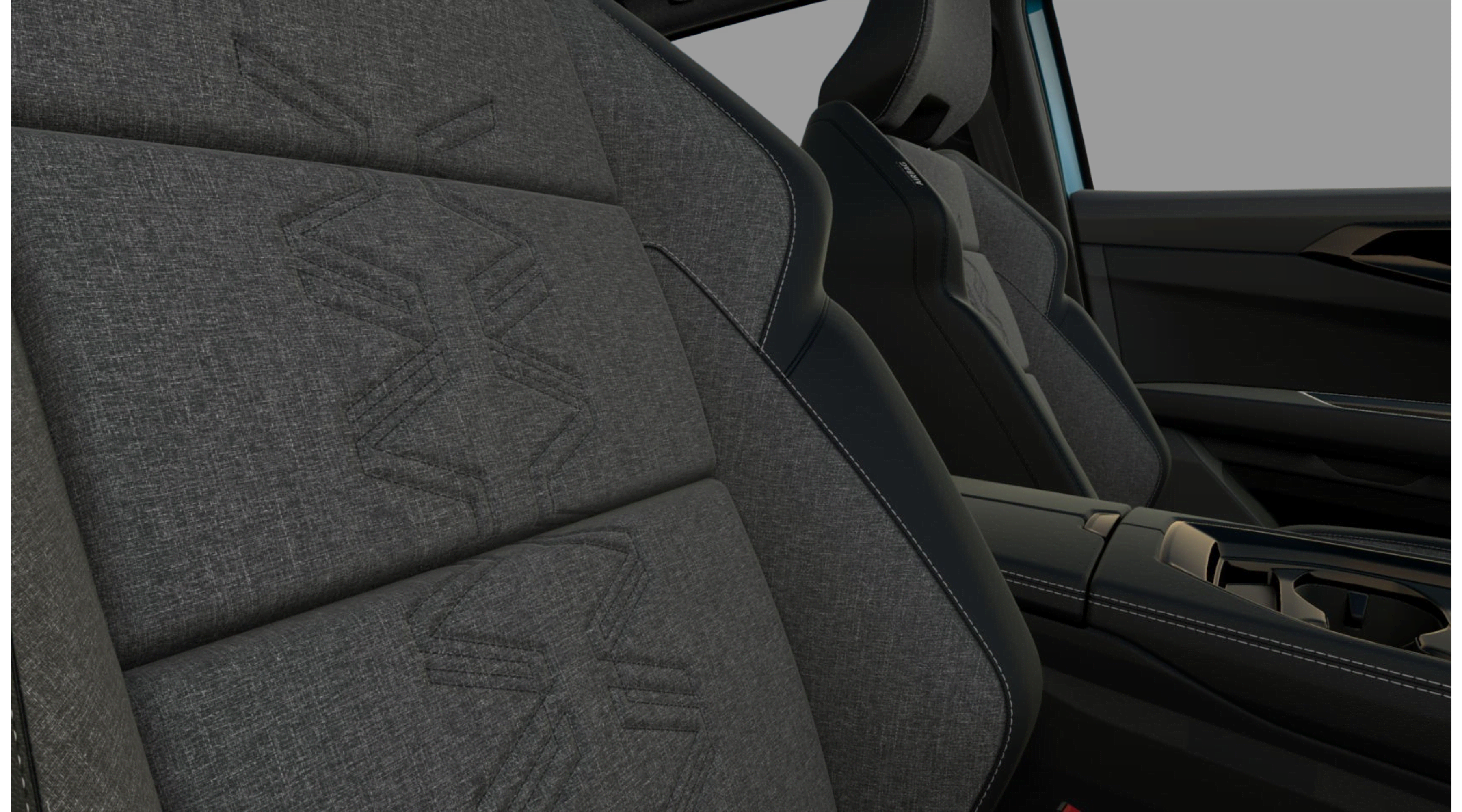 Ansicht der Frontsitze eines Renault Austral