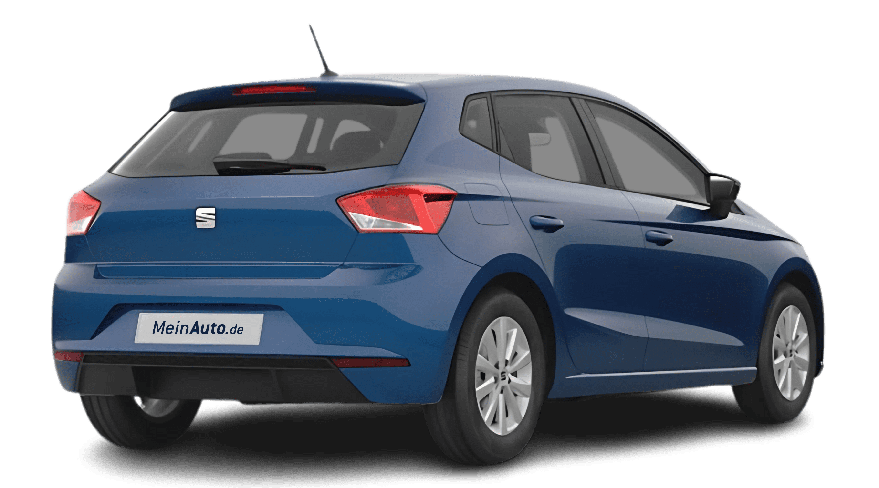 Schräge Heckansicht auf einen SEAT Ibiza, freigestellt
