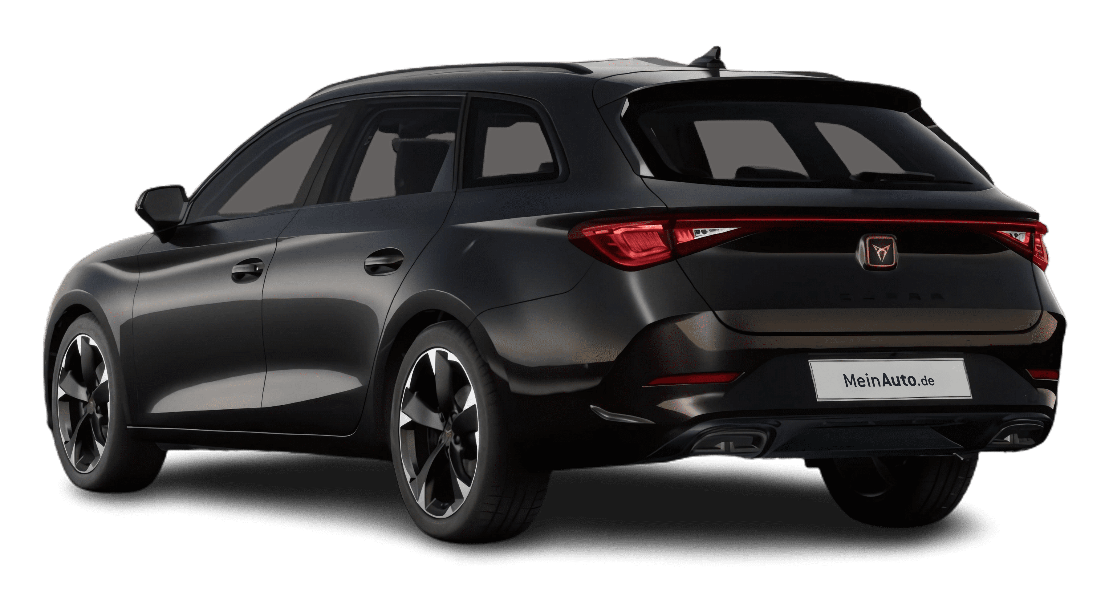 Schräge Heckansicht auf einen CUPRA Leon, freigestellt