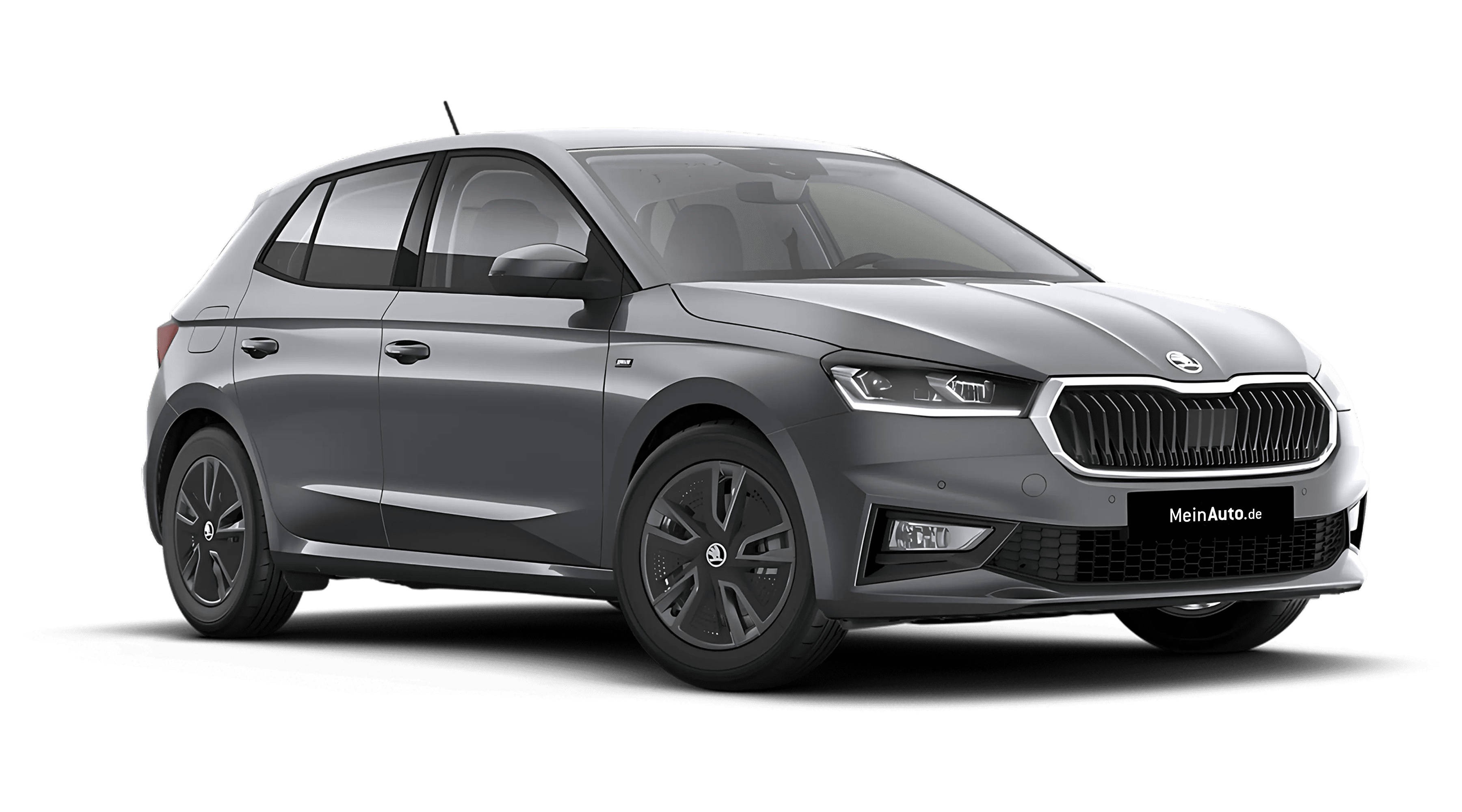 Schräge Frontansicht auf einen Skoda Fabia, freigestellt