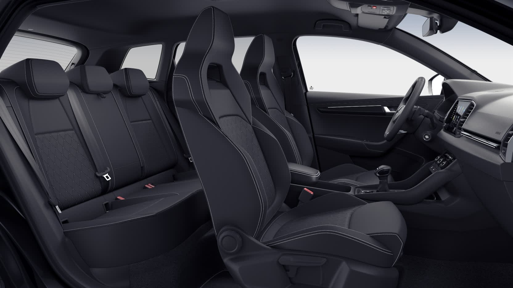 Ansicht der Frontsitze eines Skoda Karoq