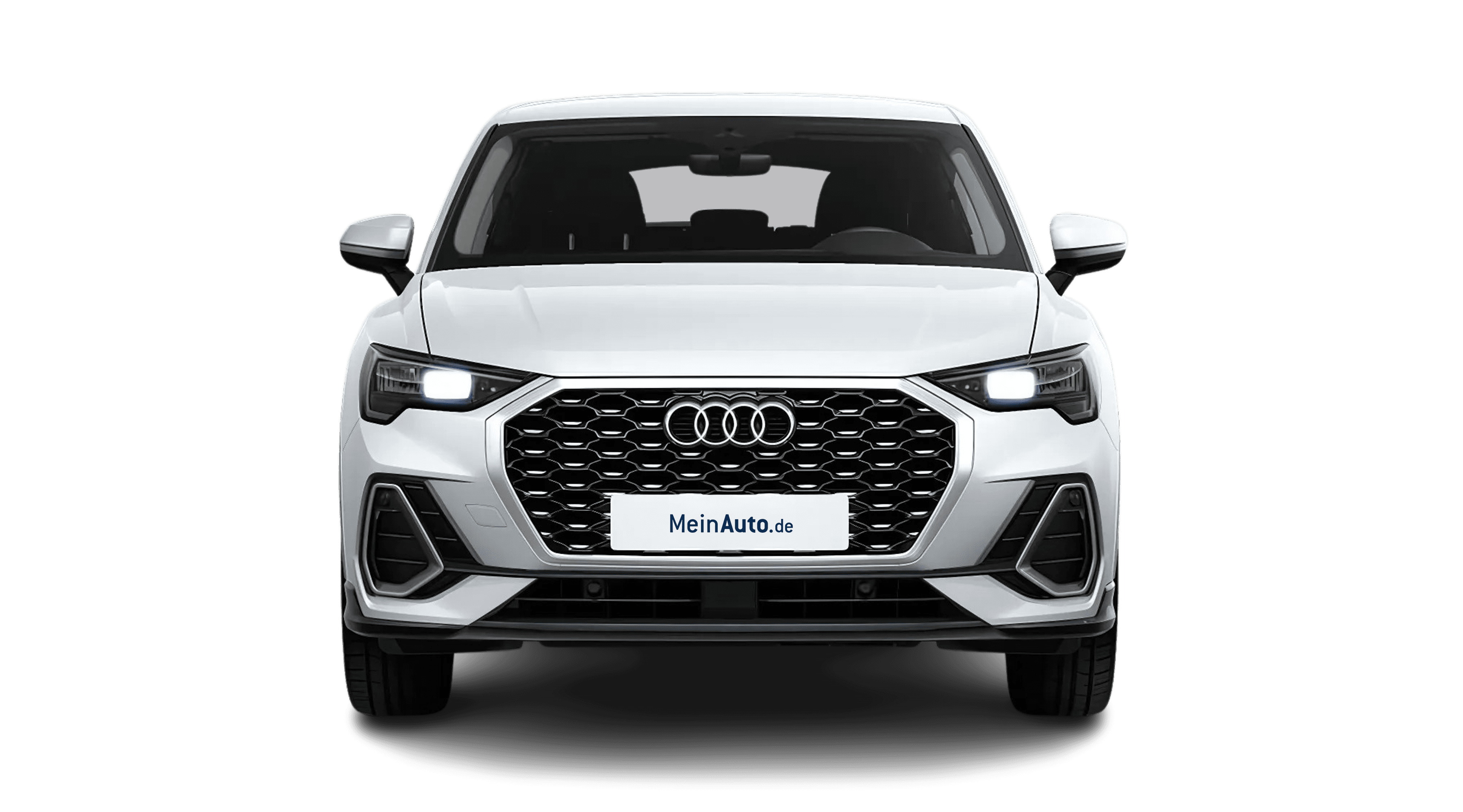 Frontansicht auf einen Audi Q3, freigestellt