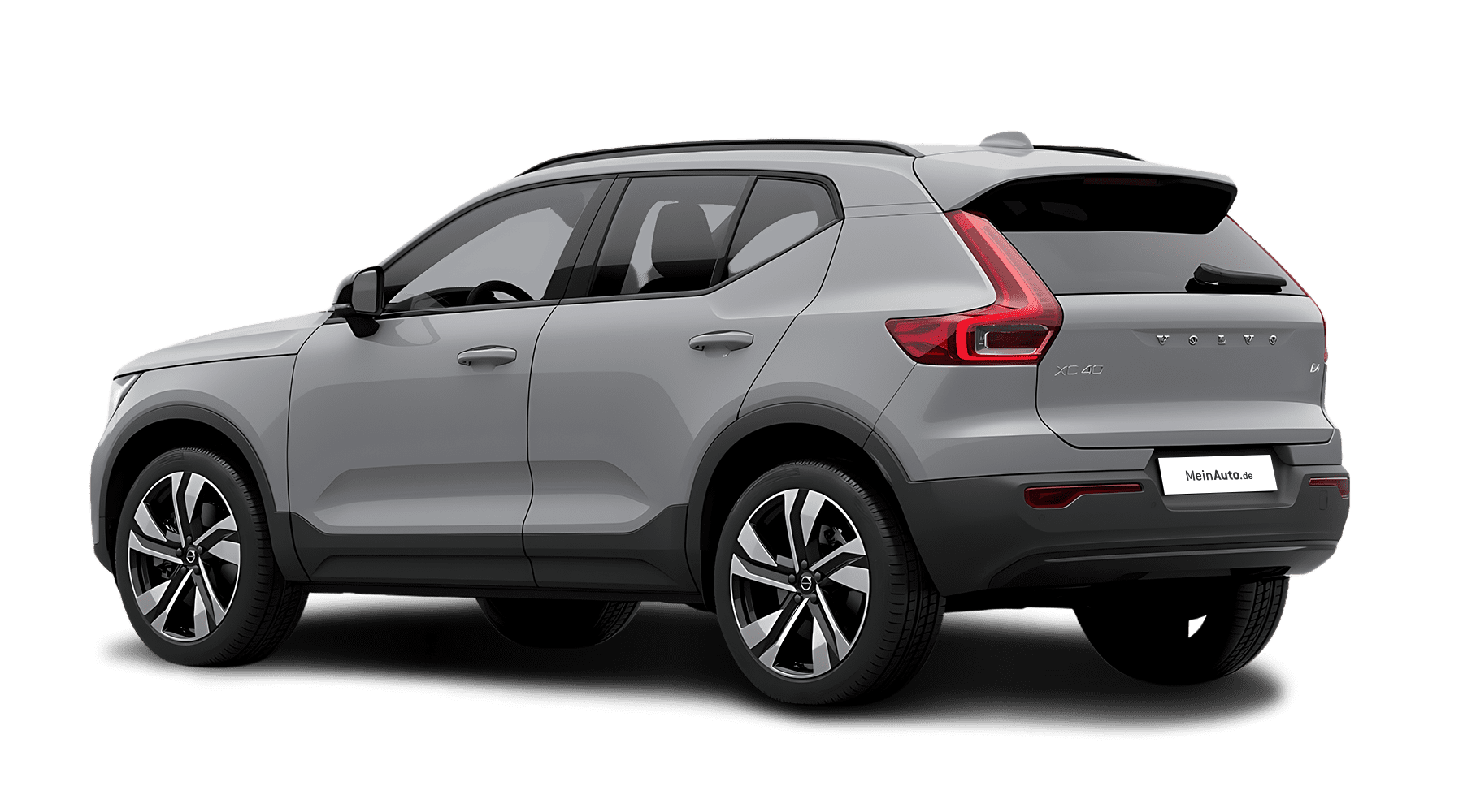 Schräge Heckansicht auf einen Volvo XC40, freigestellt