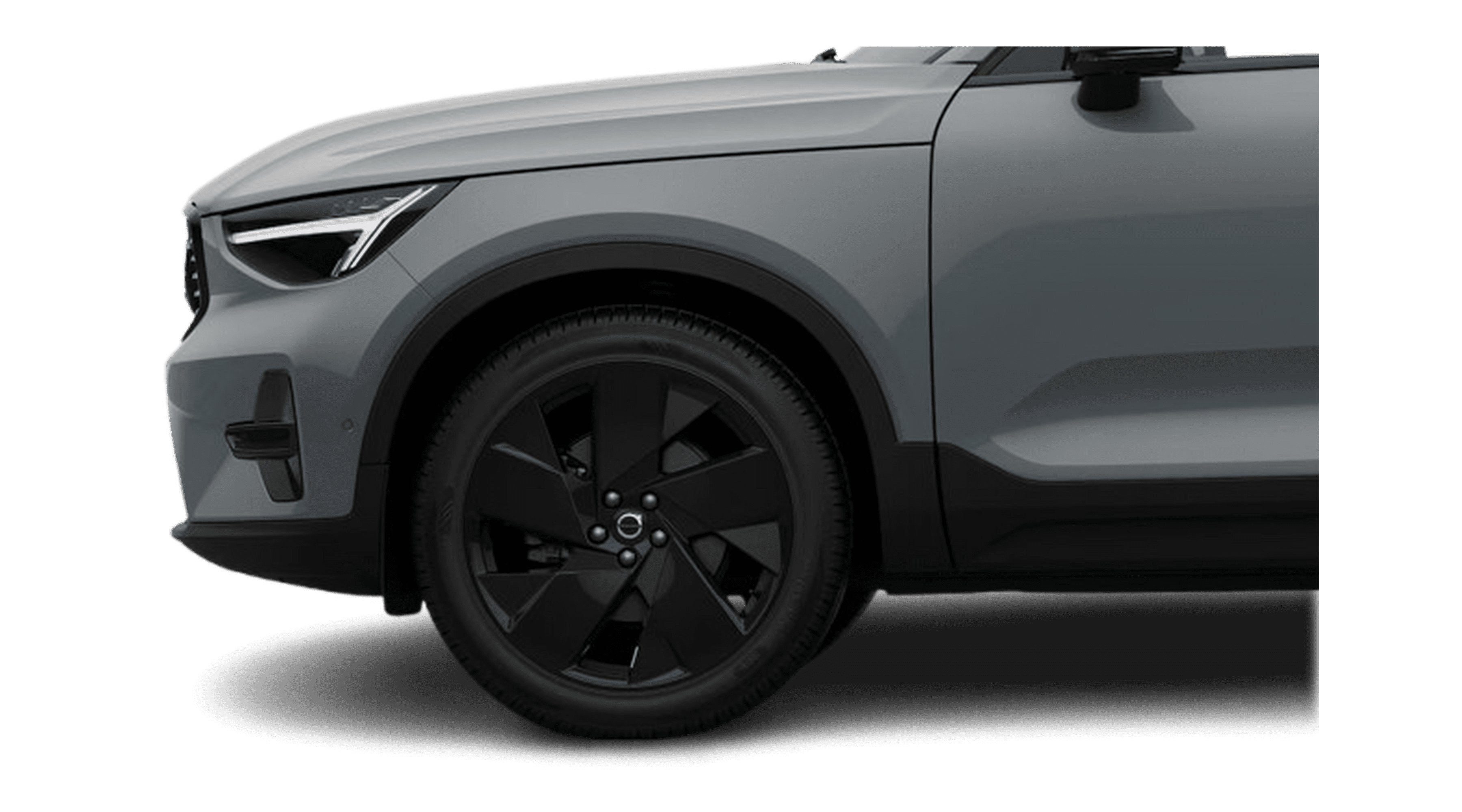 Detailansicht der Radkappe oder Felge eines Volvo XC40