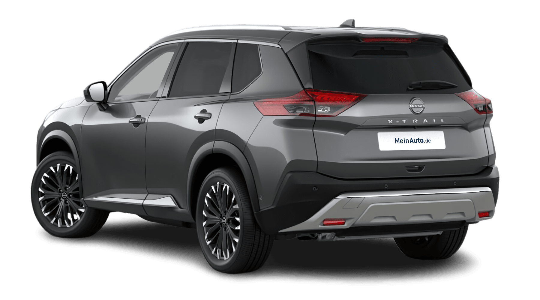Schräge Heckansicht auf einen Nissan X-TRAIL, freigestellt