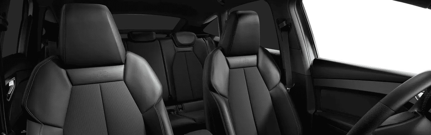 Ansicht der Frontsitze eines Audi Q4 Sportback