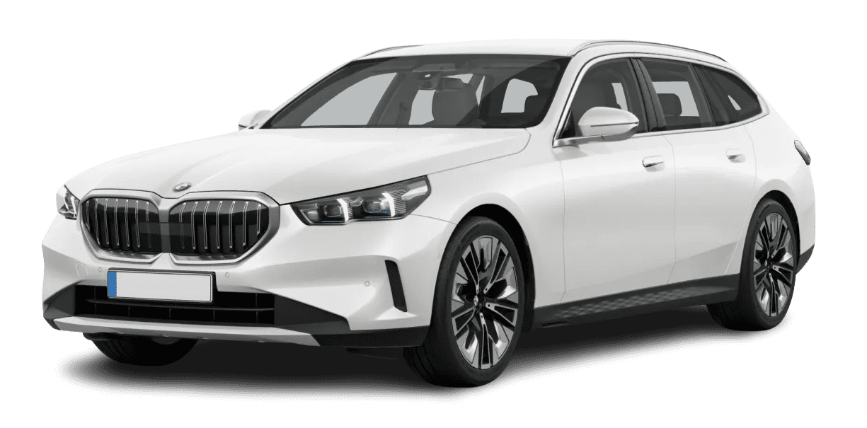Schräge Frontansicht auf einen BMW 5er-Reihe, freigestellt