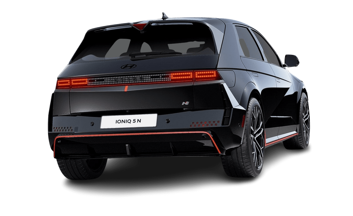 Schräge Heckansicht eines Hyundai IONIQ 5, freigestellt