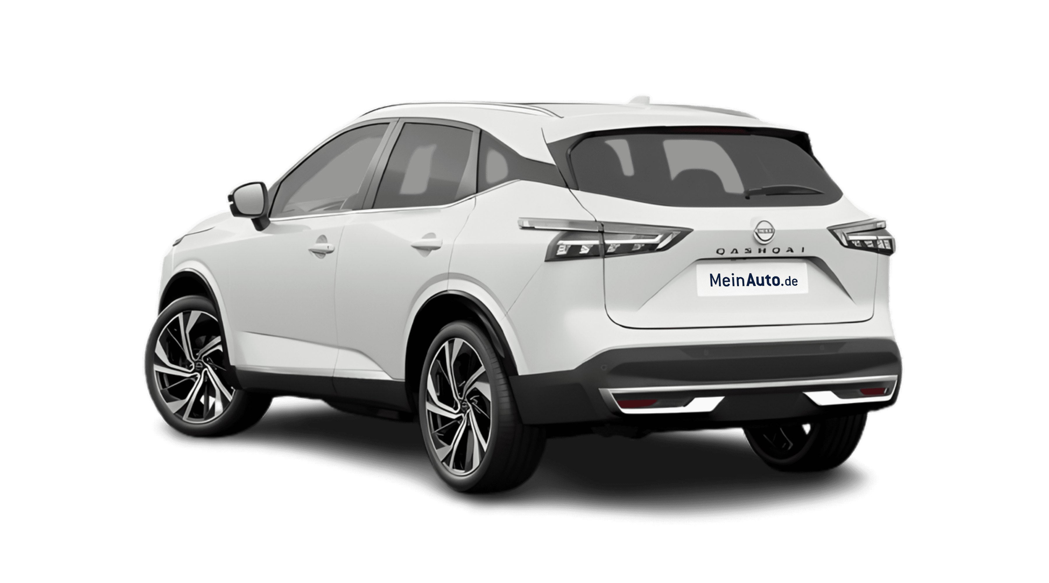 Schräge Heckansicht eines Nissan Qashqai, freigestellt