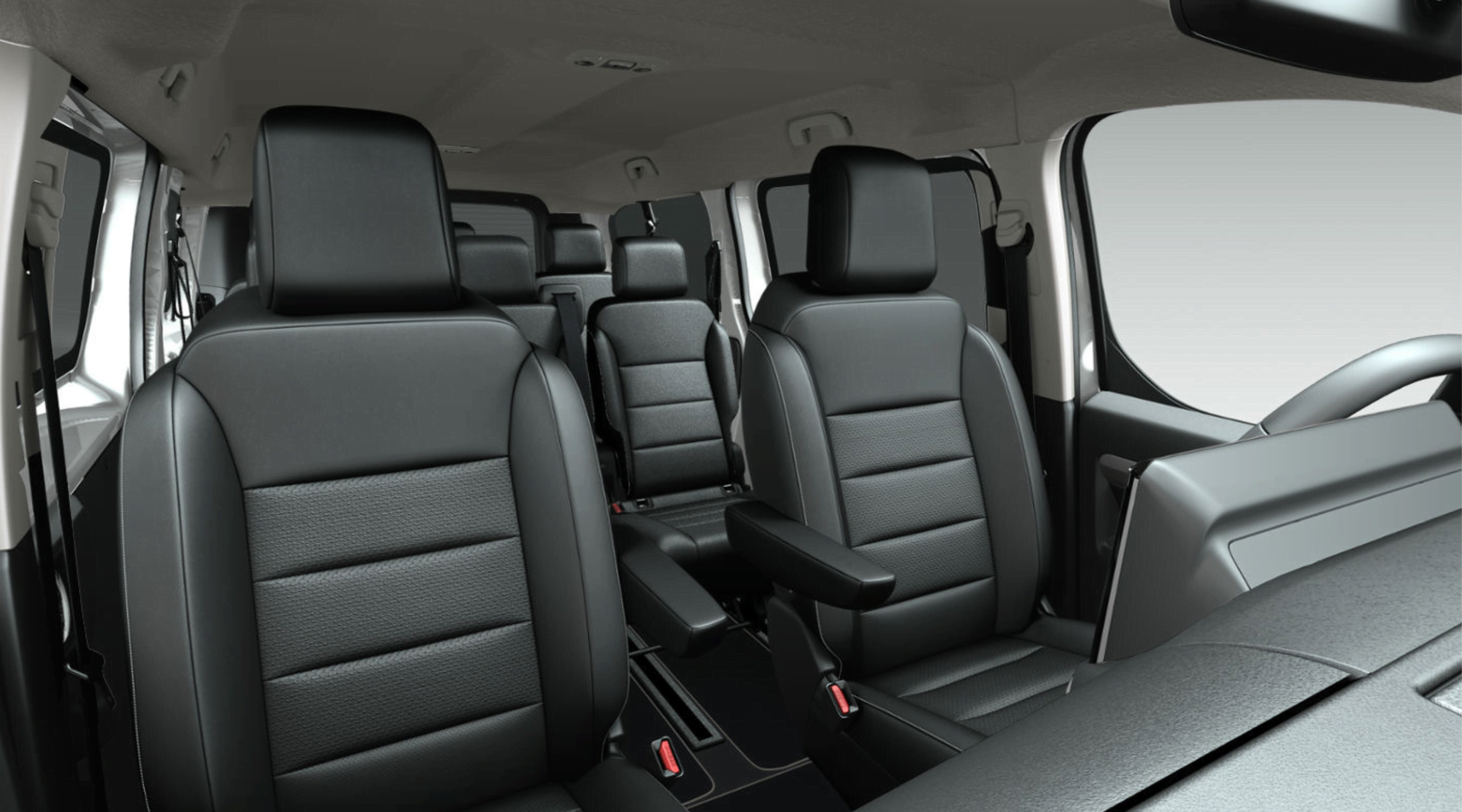 Ansicht der Frontsitze eines Opel Zafira