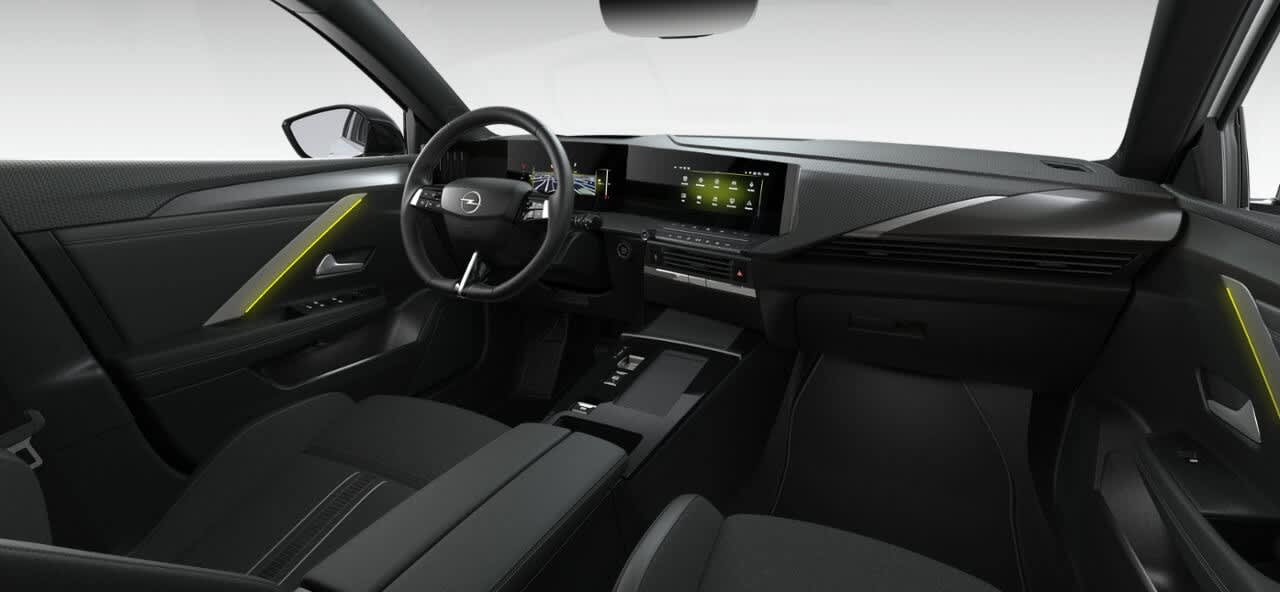Ansicht des Armaturenbretts eines Opel Astra