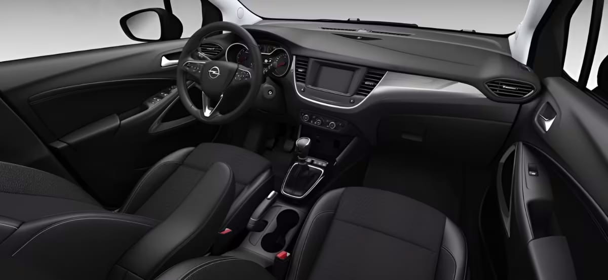 Ansicht des Armaturenbretts eines Opel Crossland