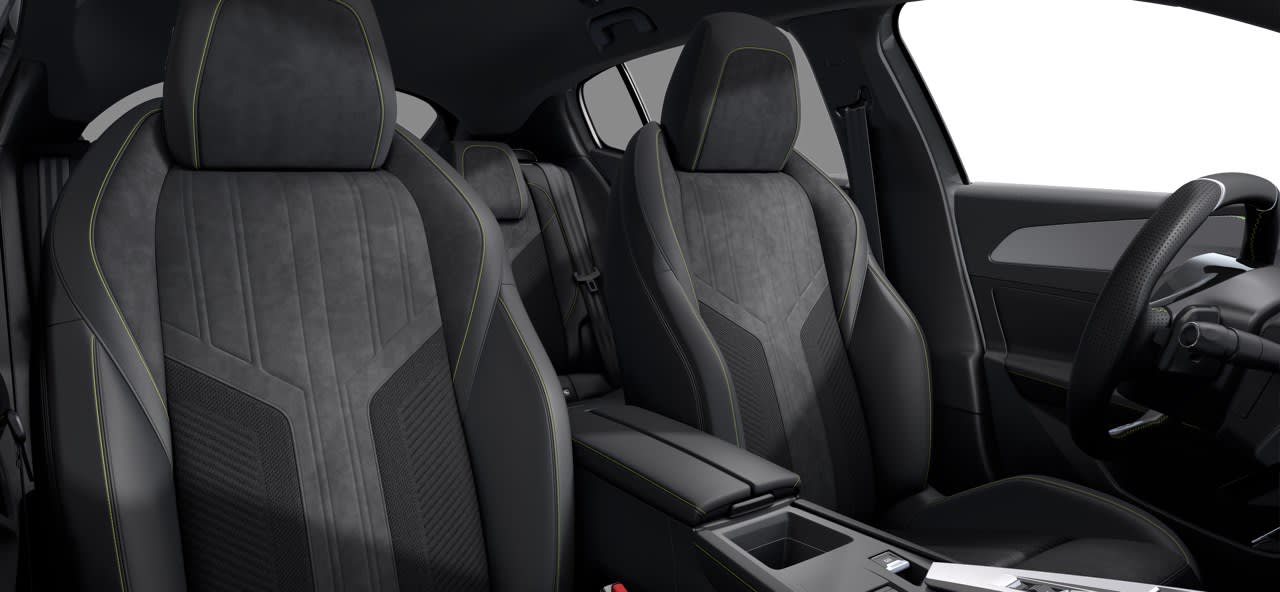Ansicht der Frontsitze eines Peugeot 408